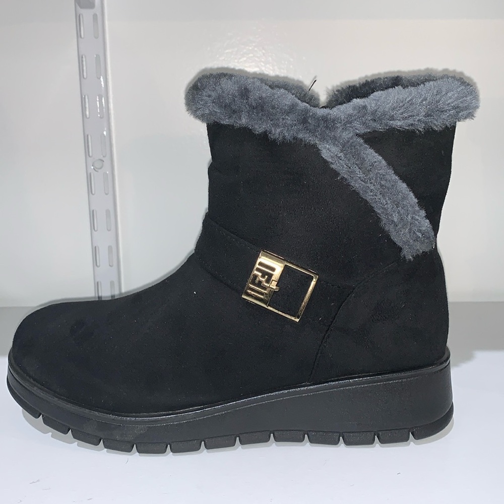 BLACK SUEDE FUR BOOTS